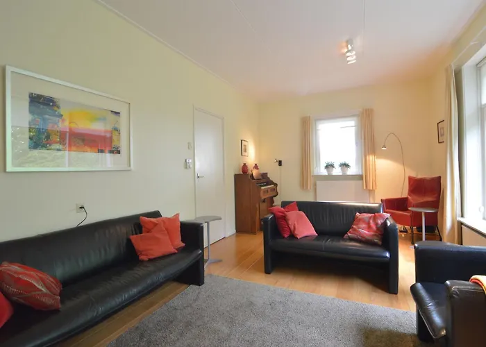 Vakantiehuis Relax, Explore, And Dine In Aalten *